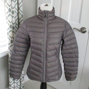 EASTERN MOUNTAIN SPORTS FEATHER PACK PACKABLE DOWN JACKET.